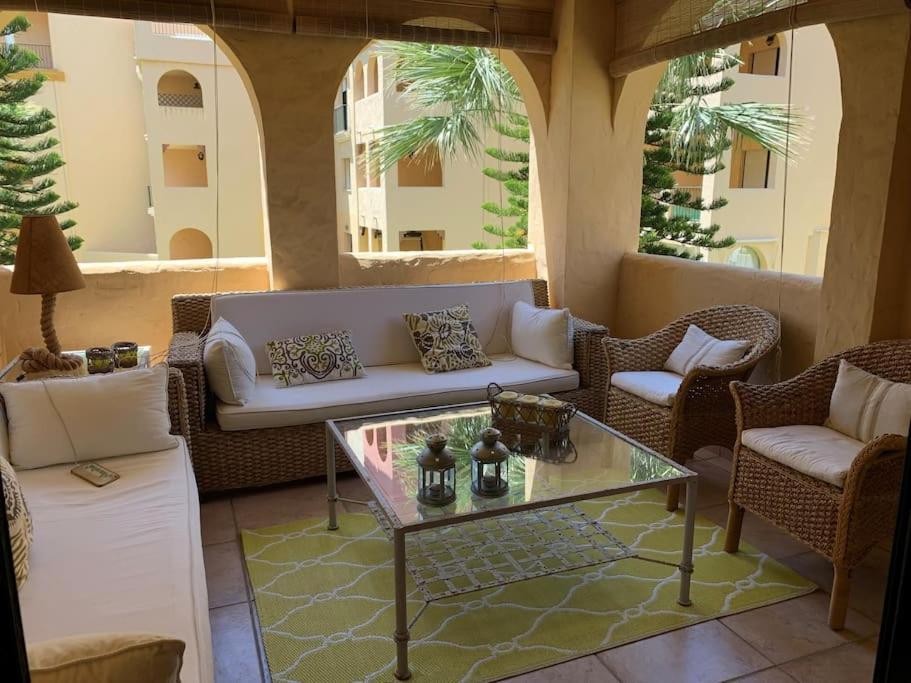 Апартаменты 1Ra Linea Playa Zahara Atlanterra Piscina Parking Захара-де-лос-Атунес Экстерьер фото