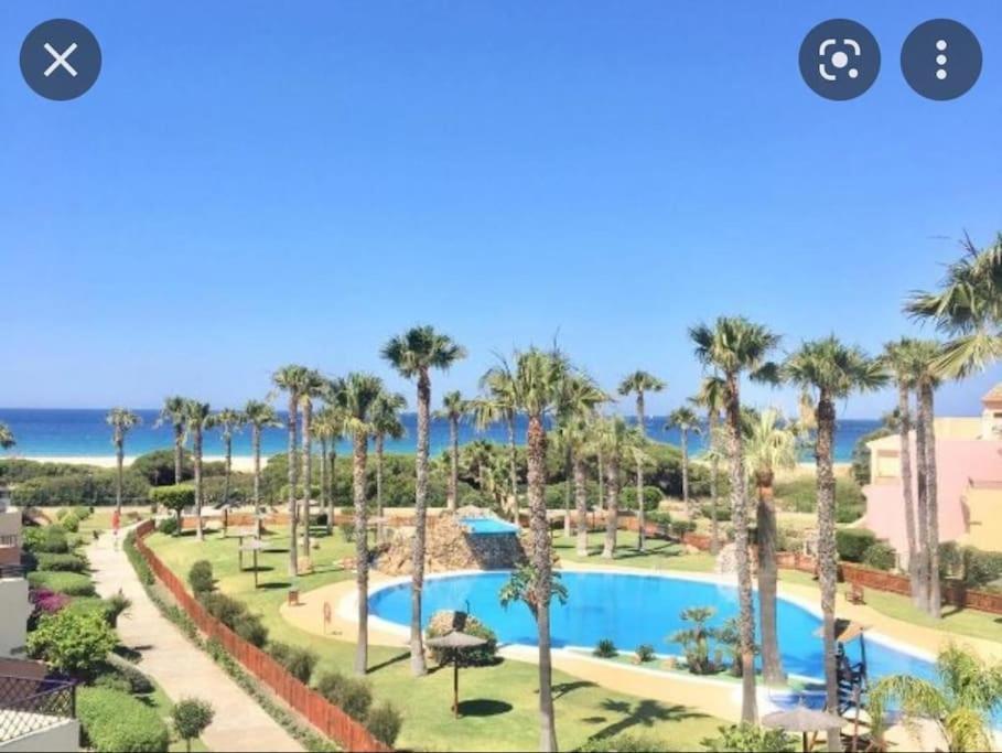 Апартаменты 1Ra Linea Playa Zahara Atlanterra Piscina Parking Захара-де-лос-Атунес Экстерьер фото
